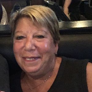 Meet your Posher, Cindy